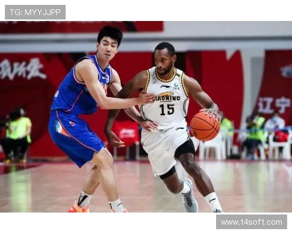 张镇麟出战32分钟高效7中4贡献10分3板3助攻攻防全面 张镇麟出战32分钟高效7中4贡献10分3板3助攻攻防全面